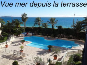 Отель Cannes design vue mer  Канны
